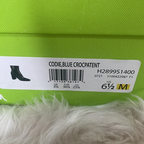 Sam Edelman Codie Patent Leather Bootie - Picture 6 of 6